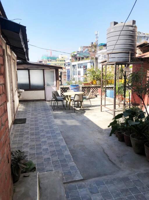 Kathmandu Midtown Hostel Exterior photo